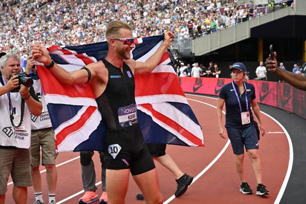 Josh KERR, Novuna London Athletics Meet, London, UK. 18 July 2026. London, UK, Josh KERR wins the Mens 1 Mile to secure a new World Record during the Novuna London Athletics Meet 2026, part of the Wanda Diamond League at London Stadium, Queen Elizabeth Park, London, UK., Credit:Lee Floyd Lee Floyd - B3214 Avalon UK, London, London Stadium, Queen Elizabeth  Copyright: xLeexFloydx xLeexFloydx-xB3214x xAvalonx 1117204227