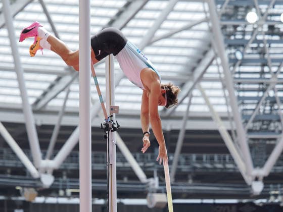 Armand Duplantis early in the competition in the mens pole vault during the Diamond League Athletics at the London Stadium, Queen Elizabeth Olympic Park , London, England on 18 July 2026. Copyright: xPhilxHutchinsonx 45280068