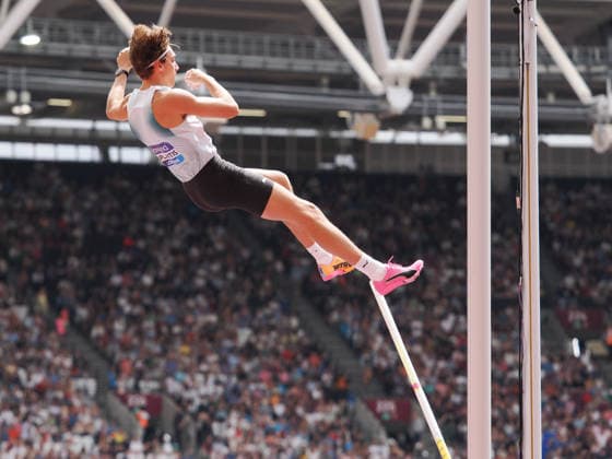 Armand Duplantis early in the competition in the mens pole vault during the Diamond League Athletics at the London Stadium, Queen Elizabeth Olympic Park , London, England on 18 July 2026. Copyright: xPhilxHutchinsonx 45280069