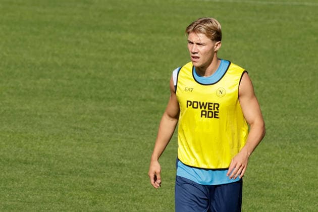 SSC Napoli preseason 2026-27 Napoli s Danish forward Rasmus Hojlund during Second day SSC Napoli s 2026-27 preseason training camp in val di sole in Trentino, Dimaro Folgarida July, 18 2026. _BPH0933 Copyright: xAntonioxBalascox