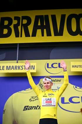 Tour de France 2026 Stage 14 LE MARKSTEIN, FRANCE - JULY 18 : Pogacar Tadej (SLO) of UAE Team Emirates XRG on the podium during stage 14 of the 113rd edition of Tour de France an UCI World Tour 2.UWT cycling road race stage for Men Elite of 155 km with start in Mulhouse and finish in Le Markstein on July 18, 2026 in Le Markstein, France, 18 07 2026 ( Motordriver Kurt Vandenborre - Le Markstein France  Copyright: xGvgx