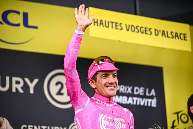 Tour de France 2026 Stage 14 LE MARKSTEIN, FRANCE - JULY 18 : Carapaz Richard (ECU) of EF Education EasyPost on the podium most combative rider of the day during stage 14 of the 113rd edition of Tour de France an UCI World Tour 2.UWT cycling road race stage for Men Elite of 155 km with start in Mulhouse and finish in Le Markstein on July 18, 2026 in Le Markstein, France, 18 07 2026 ( Motordriver Kurt Vandenborre - Le Markstein France  Copyright: xGvgx