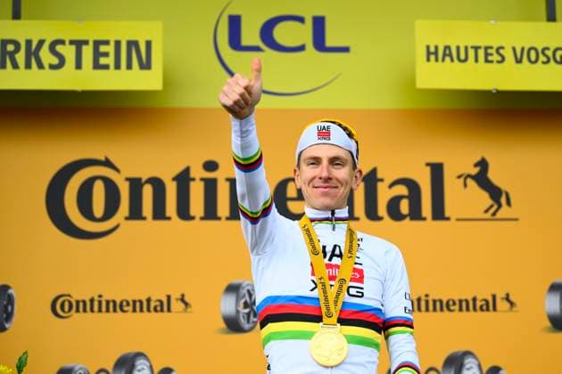 Sport Bilder des Tages Tour de France 2026 Stage 14 LE MARKSTEIN, FRANCE - JULY 18 : Pogacar Tadej (SLO) of UAE Team Emirates XRG on the podium during stage 14 of the 113rd edition of Tour de France an UCI World Tour 2.UWT cycling road race stage for Men Elite of 155 km with start in Mulhouse and finish in Le Markstein on July 18, 2026 in Le Markstein, France, 18 07 2026 ( Motordriver Kurt Vandenborre - Le Markstein France  Copyright: xGvgx