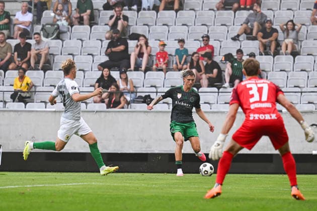 SOCCER - Wacker vs Chemie Leipzig, test match INNSBRUCK,AUSTRIA,18.JUL.26 - SOCCER - ADMIRAL 2.Liga, Regionalliga Nordost, FC Wacker Innsbruck vs BSG Chemie Leipzig, test match. Image shows Rajk Lisinski (Chemie Leipzig), Quirin Rackl (Wacker) and Marcel Bergmann (Chemie Leipzig).  GEPAxpictures xDanielxSchoenherr