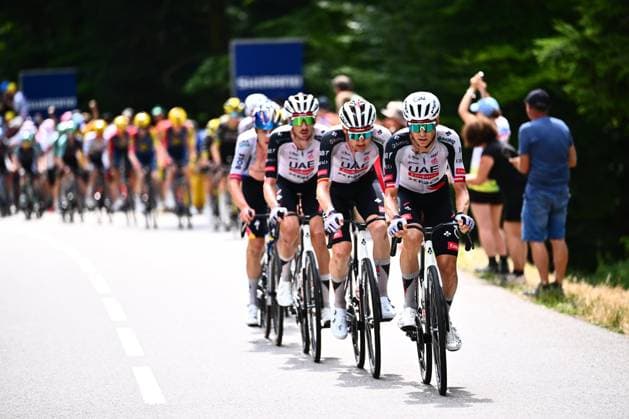 Tour de France 2026 Stage 14 LE MARKSTEIN, FRANCE - JULY 18 : Carapaz Richard (ECU) of EF Education EasyPost on the podium most combative rider of the day during stage 14 of the 113rd edition of Tour de France an UCI World Tour 2.UWT cycling road race stage for Men Elite of 155 km with start in Mulhouse and finish in Le Markstein on July 18, 2026 in Le Markstein, France, 18 07 2026 ( Motordriver Kurt Vandenborre - Le Markstein France  Copyright: xGvgx