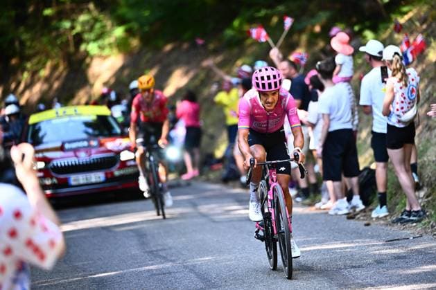 Tour de France 2026 Stage 14 LE MARKSTEIN, FRANCE - JULY 18 : Carapaz Richard (ECU) of EF Education EasyPost in action during stage 14 of the 113rd edition of Tour de France an UCI World Tour 2.UWT cycling road race stage for Men Elite of 155 km with start in Mulhouse and finish in Le Markstein on July 18, 2026 in Le Markstein, France, 18 07 2026 ( Motordriver Kurt Vandenborre - Le Markstein France  Copyright: xGvgx