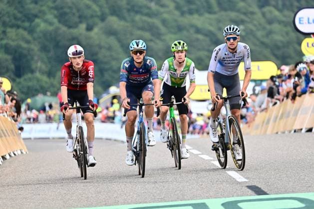Tour de France 2026 Stage 14 LE MARKSTEIN, FRANCE - JULY 18 : Stuyven Jasper (BEL) of Soudal Quick Step, Slock Liam (BEL) of Lotto Intermarche, during stage 14 of the 113rd edition of Tour de France an UCI World Tour 2.UWT cycling road race stage for Men Elite of 155 km with start in Mulhouse and finish in Le Markstein on July 18, 2026 in Le Markstein, France, 18 07 2026 ( Motordriver Kurt Vandenborre - Le Markstein France  Copyright: xPeterxDexVoechtx