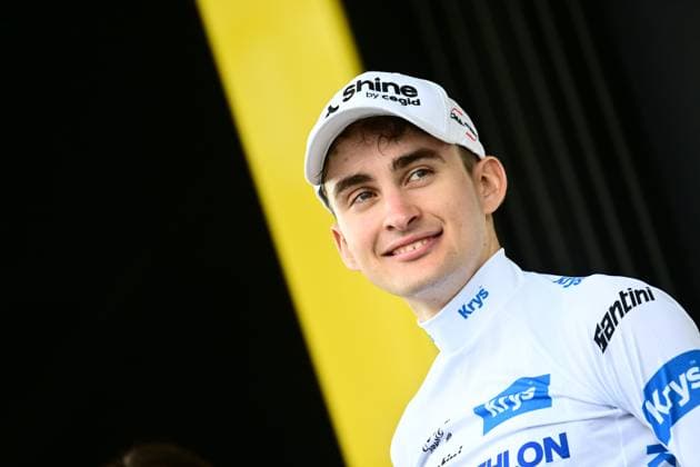 Tour de France 2026 Stage 14 LE MARKSTEIN, FRANCE - JULY 18 : Seixas Paul (FRA) of Decathlon CMA CGM Team on the podium wearing the white jersey during stage 14 of the 113rd edition of Tour de France an UCI World Tour 2.UWT cycling road race stage for Men Elite of 155 km with start in Mulhouse and finish in Le Markstein on July 18, 2026 in Le Markstein, France, 18 07 2026 ( Motordriver Kurt Vandenborre - Le Markstein France  Copyright: xPeterxDexVoechtx