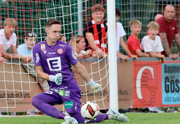SOCCER - GAK vs Dresden, test match WINDISCHGARSTEN,AUSTRIA,18.JUL.26 - SOCCER - ADMIRAL Bundesliga, 2. DFL, 2. Deutsche Bundesliga, Grazer AK 1902 vs Dynamo Dresden, test match. Image shows Jakob Meierhofer (GAK).  GEPAxpictures xHansxOberlaender
