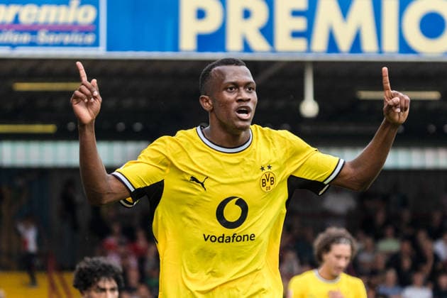 Deutschland: 17. Juli 2026: Testspiel - Vorbereitung 2026 2027 - SC Rot-Weiß Oberhausen vs. Borussia Dortmund, Stadion Niederrhein, Oberhausen Tor zum 1:1 durch Justin Lerma (Borussia Dortmund, 28) Jubel Freude Emotionen Torjubel *** Germany, July 17, 2026, Friendly Match, 2026–2027 Preseason, SC Rot-Weiß Oberhausen vs. Borussia Dortmund, Niederrhein Stadium, Oberhausen; Justin Lerma (Borussia Dortmund) scores the 1–1 goal; 28, Cheers, Joy, Emotions, Goal Celebration Copyright: xCelinaxLeiersx