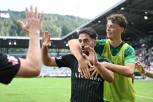 SOCCER - Wacker vs Chemie Leipzig, test match INNSBRUCK,AUSTRIA,18.JUL.26 - SOCCER - ADMIRAL 2.Liga, Regionalliga Nordost, FC Wacker Innsbruck vs BSG Chemie Leipzig, test match. Image shows the rejoicing of Rami Tekir and Adrian Lechl (Wacker).  GEPAxpictures xDanielxSchoenherr