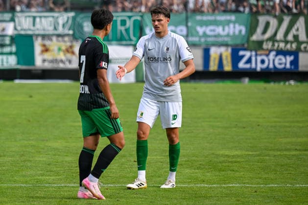 SOCCER - Wacker vs Chemie Leipzig, test match INNSBRUCK,AUSTRIA,18.JUL.26 - SOCCER - ADMIRAL 2.Liga, Regionalliga Nordost, FC Wacker Innsbruck vs BSG Chemie Leipzig, test match. Image shows Adrian Wibowo (Wacker) and Lorenz Hollenbach (Chemie Leipzig).  GEPAxpictures xDanielxSchoenherr