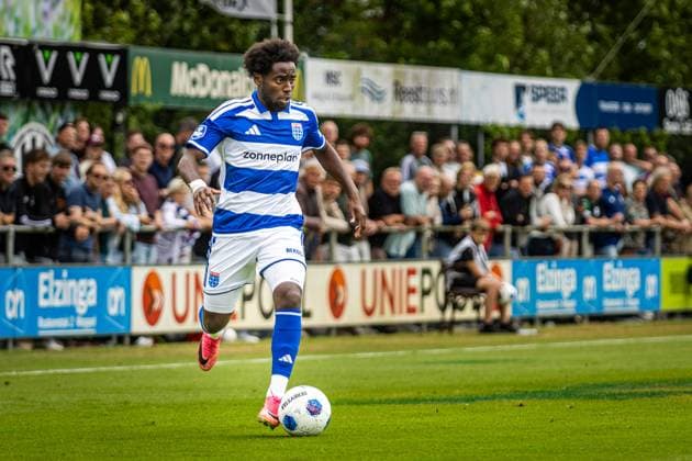 MEPPEL, 18 7-2026, Sportpark Ezinge, Season 2026 2027, Dutch Eredivisie Football, Preseason friendly match between PEC Zwolle and Cercle Brugge, Picture shows PEC Zwolle player Dylan Mbayo PEC Zwolle - Cercle Brugge (friendly)  x205091479x Copyright: