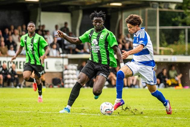 MEPPEL, 18 7-2026, Sportpark Ezinge, Season 2026 2027, Dutch Eredivisie Football, Preseason friendly match between PEC Zwolle and Cercle Brugge, Picture shows PEC Zwolle player GabriÃ«l Reiziger and Cercle Brugge player KAKOU Emmanuel PEC Zwolle - Cercle Brugge (friendly)  x205091700x Copyright: