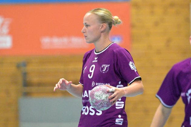 Lotta Roepcke (TusSies Metzingen, 09) am mit Ball TusSies Metzingen vs. Union Neckarsulm , Handball, Vorbereitung, Testspiel, Saison 2026 2027, 18.07.2026 TusSies Metzingen vs. Sport-Union Neckarsulm , Handball, Vorbereitung, Testspiel, Saison 2026 2027, 18.07.2026 Voehringen *** Lotta Roepcke, TusSies Metzingen, 9 a.m., with the ball: TusSies Metzingen vs. Sport Union Neckarsulm, Handball, Preseason, Friendly, 2026–2027 Season, July 18, 2026, TusSies Metzingen vs. Sport Union Neckarsulm, Handball, Preseason, Friendly, 2026–2027 Season, July 18, 2026, Voehringen Copyright: xEibner-Pressefotox EP_TBR