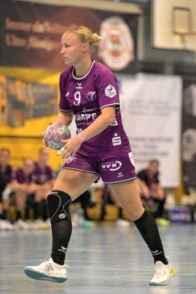Lotta Roepcke (TusSies Metzingen, 09) am mit Ball TusSies Metzingen vs. Union Neckarsulm , Handball, Vorbereitung, Testspiel, Saison 2026 2027, 18.07.2026 TusSies Metzingen vs. Sport-Union Neckarsulm , Handball, Vorbereitung, Testspiel, Saison 2026 2027, 18.07.2026 Voehringen *** Lotta Roepcke, TusSies Metzingen, 9 a.m., with the ball: TusSies Metzingen vs. Sport Union Neckarsulm, Handball, Preseason, Friendly, 2026–2027 Season, July 18, 2026, TusSies Metzingen vs. Sport Union Neckarsulm, Handball, Preseason, Friendly, 2026–2027 Season, July 18, 2026, Voehringen Copyright: xEibner-Pressefotox EP_TBR