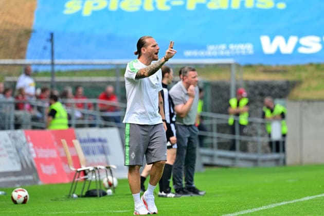 18.07.2026; Wuppertal; Fussball, Herren, Saison 2026 2027, Testspiel Wuppertaler SV vs. Borussia Moenchengladbach Eugen Polanski (Trainer Gladbach) DFL regulations prohibit any use of photographs as image sequences and or quasi-video. Stadion am Zoo NRW Deutschland *** July 18, 2026 Wuppertal Soccer, Men s, 2026–2027 Season, Friendly Match: Wuppertaler SV vs. Borussia Mönchengladbach Eugen Polanski, Gladbach Coach DFL regulations prohibit any use of photographs as image sequences and or quasi-video Stadion am Zoo, North Rhine-Westphalia, Germany