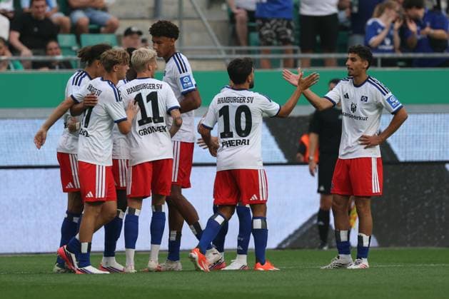 18.July.2026 – SOCCER – FRIENDLY TEST GAME(MEN) - Rapid Wien (Austria) vs HSV (Germany) Yussuf Poulsen (HSV) celebrates his team s first goal VIENNA VIENNA, AUSTRIA – Allianz Stadion SK Rapid Wien Allianz Stadion AUSTRIA