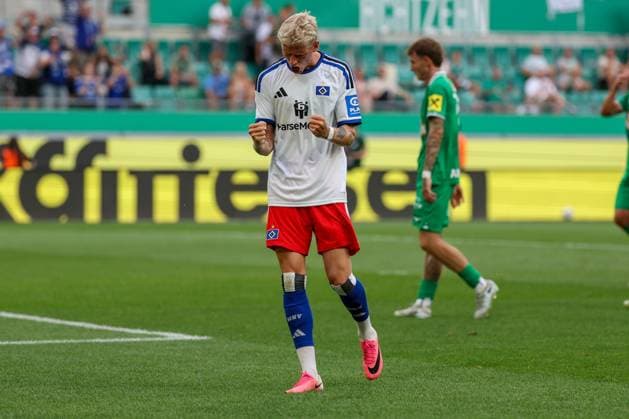 18.July.2026 – SOCCER – FRIENDLY TEST GAME(MEN) - Rapid Wien (Austria) vs HSV (Germany) Albert Gronbaek (HSV) celebrates his team s second goal VIENNA VIENNA, AUSTRIA – Allianz Stadion SK Rapid Wien Allianz Stadion AUSTRIA