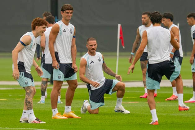 Argentina s players take part in a training session at Columbia Park Training Facility, in Morristown, New Jersey, USA, 18 July 2026. Argentina will face Spain in the FIFA World Cup, WM, Weltmeisterschaft, Fussball 2026 final soccer on 19 July. FIFA World Cup 2026 - Final - Spain vs Argentina !ACHTUNG: NUR REDAKTIONELLE NUTZUNG!  Copyright: xAngelxColmenaresx GRAF8750 0862015343st