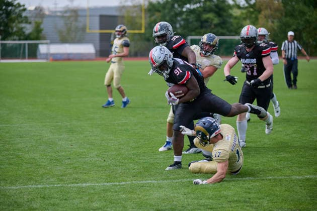 Playoffs, Junior Bowl, U20, GFLJ, Nürnberg Rams vs. Hamburg Huskies German Football League Juniors(GFLJ), U20, Nürnberg Rams vs. Hamburg Huskies Nürnberg Berthold-Brecht-Sportanlage Bayern Deutschland *** Playoffs, Junior Bowl, U20, GFLJ, Nuremberg Rams vs. Hamburg Huskies German Football League Juniors (GFLJ), U20, Nuremberg Rams vs. Hamburg Huskies Nuremberg Berthold Brecht Sports Complex Bavaria, Germany Copyright: x30nullvierxPhotographie,xGerhardxLehnerx