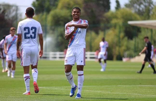 Pre Season Friendly - Crystal Palace v Swindon Town LONDON, ENGLAND, JULY 18: GOAL 3-1, Matheus Franca of Crystal Palace goal celebration after scoring a goal to put Crystal Palace 3-1 ahead during the Pre Season Friendly match between Crystal Palace FC v Swindon Town FC at Crystal Palace Training Ground, Beckenham, London, on 18 July. (Photo by Daniel Weir) London Crystal Palace Training Ground United Kingdom Copyright: xDanielxWeir SportsxPressxPhotox Sportspressphoto_SPR192609