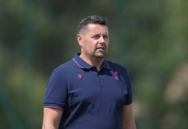 Pre Season Friendly - Crystal Palace v Swindon Town LONDON, ENGLAND, JULY 18: Pierre Sage manager of Crystal Palace during the Pre Season Friendly match between Crystal Palace FC v Swindon Town FC at Crystal Palace Training Ground, Beckenham, London, on 18 July. (Photo by Daniel Weir) London Crystal Palace Training Ground United Kingdom Copyright: xDanielxWeir SportsxPressxPhotox Sportspressphoto_SPR192616