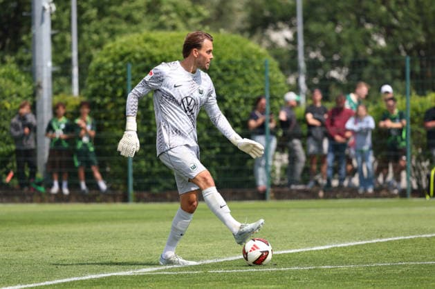 VfL vs Verl, Testspiel Wolfsburg, 18.07.2026, Fußball, Herren, Saison 2026 2027, 2. BL, VfL Wolfsburg vs SC Verl, Testspiel, Torwart Timon Wellenreuther (VfL Wolfsburg) Niedersachsen Deutschland *** VfL vs. Verl, Friendly Match in Wolfsburg, July 18, 2026, Soccer, Men s, 2026–2027 Season, 2. Bundesliga, VfL Wolfsburg vs. SC Verl, Friendly Match, Goalkeeper Timon Wellenreuther, VfL Wolfsburg, Lower Saxony, Germany