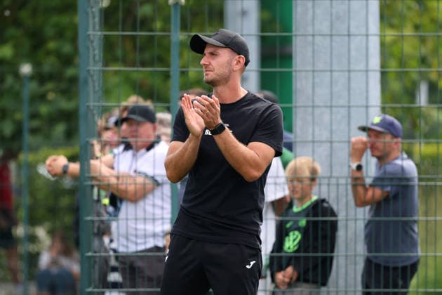 VfL vs Verl, Testspiel Wolfsburg, 18.07.2026, Fußball, Herren, Saison 2026 2027, 2. BL, VfL Wolfsburg vs SC Verl, Testspiel, Cheftrainer Orest Shala(Verl) Niedersachsen Deutschland *** VfL vs. Verl, Friendly Match, Wolfsburg, July 18, 2026, Soccer, Men s, 2026–2027 Season, 2. Bundesliga, VfL Wolfsburg vs. SC Verl, Friendly Match, Head Coach Orest Shala, Verl, Lower Saxony, Germany