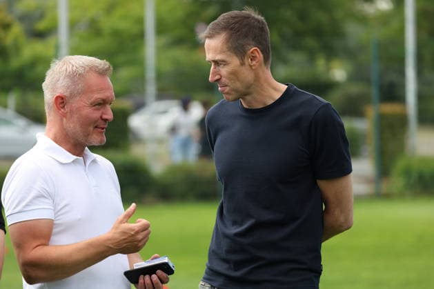 VfL vs Verl, Testspiel Wolfsburg, 18.07.2026, Fußball, Herren, Saison 2026 2027, 2. BL, VfL Wolfsburg vs SC Verl, Testspiel, Geschäftsführer Finanze Jens Klingfurt (VfL Wolfsburg), Geschäftsführer Marketing, Vermarktung Steffen Grupp (VfL Wolfsburg) Niedersachsen Deutschland *** VfL vs. Verl, Friendly Match in Wolfsburg, July 18, 2026, Soccer, Men s, 2026–2027 Season, 2. Bundesliga, VfL Wolfsburg vs. SC Verl, Friendly Match, Jens Klingfurt, CFO of VfL Wolfsburg; Steffen Grupp, CMO of VfL Wolfsburg, Lower Saxony, Germany