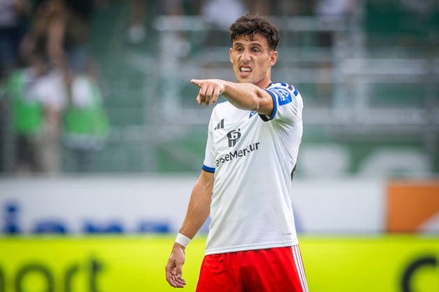 RAPID WIEN - HABMURGER SV Nicolas Capaldo of HSV during the pre season friendly football match between SC Rapid Vienna and Hamburger SV at the Allianz Stadion. Vienna, Austria, July 18, 2026. Photo by Branislav Racko Copyright: xx 080A9007