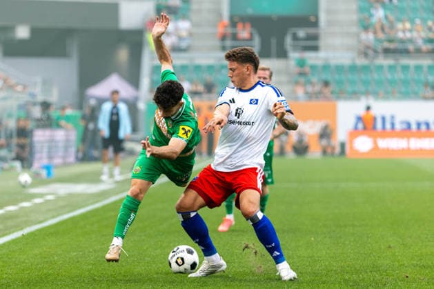 SOCCER - Rapid vs HSV, test match VIENNA,AUSTRIA,18.JUL.26 - SOCCER - ADMIRAL Bundesliga, 1. DFL, 1. Deutsche Bundesliga, SK Rapid Wien vs Hamburger SV, test match. Image shows Yusuf Demir (Rapid) and Nicolai Remberg (HSV).  GEPAxpictures xPhilippxBrem