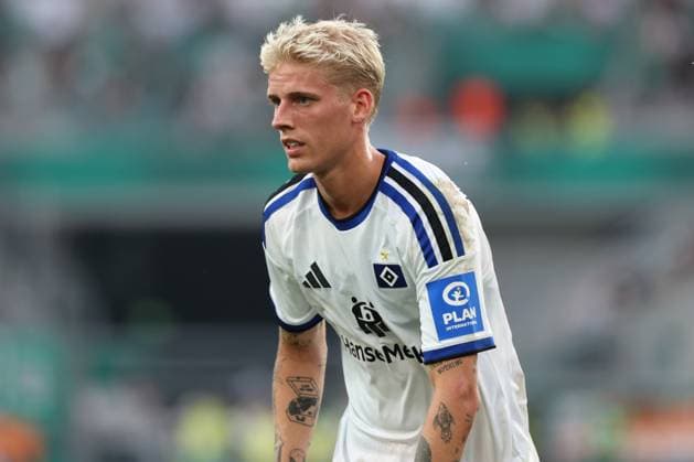 18.July.2026 – SOCCER – FRIENDLY TEST GAME(MEN) - Rapid Wien (Austria) vs HSV (Germany) Albert Gronbaek (HSV) looks on during the match VIENNA VIENNA, AUSTRIA – Allianz Stadion SK Rapid Wien Allianz Stadion AUSTRIA