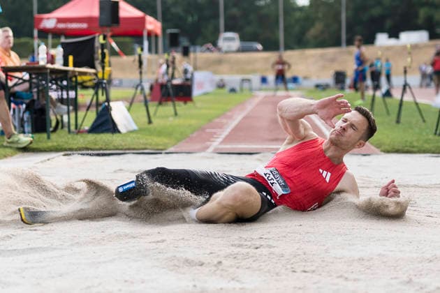 LEVERKUSEN, GERMANY - JULY 18, 2026 : Markus Rehm (GER TSV Bayer o4 Leverkusen) competing in the long jump during the Para Heimspiel 7.0 at Fritz Jacobi Sports Complex on July 18, 2026 in Leverkusen, Germany. Northrhine-Westphalia Germany Copyright: xAxelxKohringx