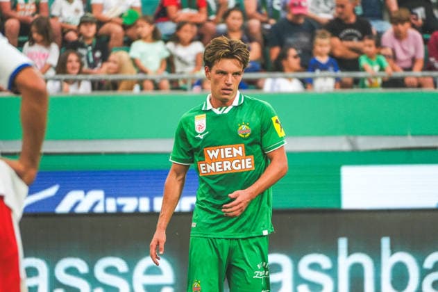 Fussball Österreich - 18.07.2026 - Internationales Testspiel - SK Rapid Wien vs. Hamburger SV (HSV) - Allianz Stadion - Weststadion (Wien Hütteldorf, Österreich): Nicolas Bajlicz (SK Rapid Wien) *** Soccer Austria July 18, 2026 International Friendly SK Rapid Vienna vs. Hamburger SV (HSV) Allianz Stadium (Weststadion), Vienna-Hütteldorf, Austria Nicolas Bajlicz SK Rapid Vienna Copyright: xLukasxBierederx