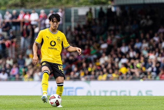 Testspiel: Rot-Weiß Oberhausen - Borussia Dortmund; 18.07.2026 Takato Yamamoto (Borussia Dortmund, 43) Testspiel: Rot-Weiß Oberhausen - Borussia Dortmund; Stadion Niederrhein, Oberhausen; 18.07.2026 *** Friendly Match: Rot-Weiß Oberhausen vs. Borussia Dortmund, July 18, 2026; Takato Yamamoto, Borussia Dortmund, 43; Friendly Match: Rot-Weiß Oberhausen vs. Borussia Dortmund, Niederrhein Stadium, Oberhausen, July 18, 2026 Copyright: xBEAUTIFULxSPORTS Buriakovx