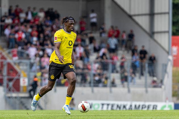 Testspiel: Rot-Weiß Oberhausen - Borussia Dortmund; 18.07.2026 Joane Gadou (Borussia Dortmund, 22) Testspiel: Rot-Weiß Oberhausen - Borussia Dortmund; Stadion Niederrhein, Oberhausen; 18.07.2026 *** Friendly Match: Rot-Weiß Oberhausen vs. Borussia Dortmund, July 18, 2026, Joane Gadou, Borussia Dortmund, 22; Friendly Match: Rot-Weiß Oberhausen vs. Borussia Dortmund, Niederrhein Stadium, Oberhausen, July 18, 2026 Copyright: xBEAUTIFULxSPORTS Buriakovx