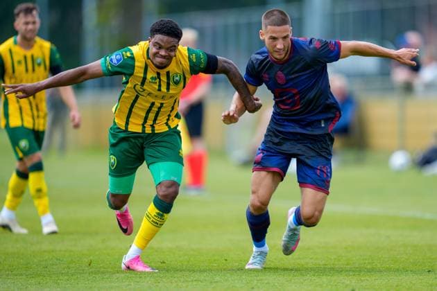 ROOSENDAAL , 18-07-2026 , Sportpark Hulsdonk , season 2026 2027 , Dutch Vrienden Loterij Eredivisie , Pre season match between KV Mechelen and ADO Den Haag picture shows ADO Den Haag player Nigel Thomas and KV Mechelen player Massimo Decoene KV Mechelen - ADO Den Haag (friendly)  x205093932x Copyright: