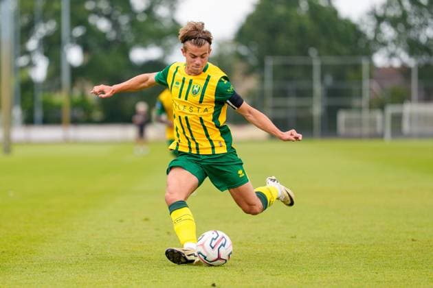 ROOSENDAAL , 18-07-2026 , Sportpark Hulsdonk , season 2026 2027 , Dutch Vrienden Loterij Eredivisie , Pre season match between KV Mechelen and ADO Den Haag picture shows ADO Den Haag player Cameron Peupion KV Mechelen - ADO Den Haag (friendly)  x205094002x Copyright: