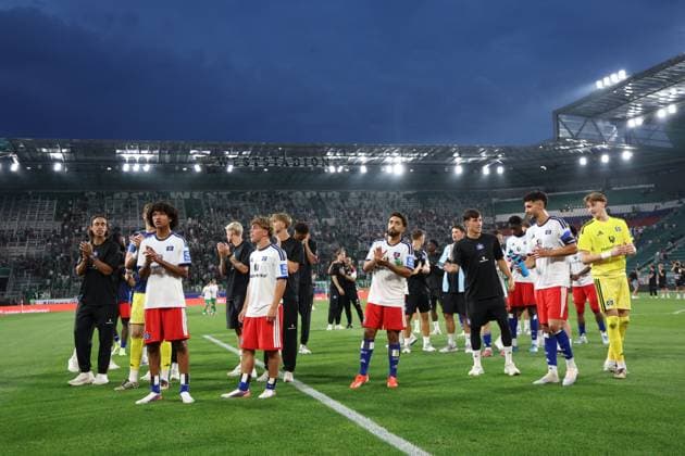 18.July.2026 – SOCCER – FRIENDLY TEST GAME(MEN) - Rapid Wien (Austria) vs HSV (Germany) HSV (Germany) celebrates victory after the match VIENNA VIENNA, AUSTRIA – Allianz Stadion SK Rapid Wien Allianz Stadion AUSTRIA