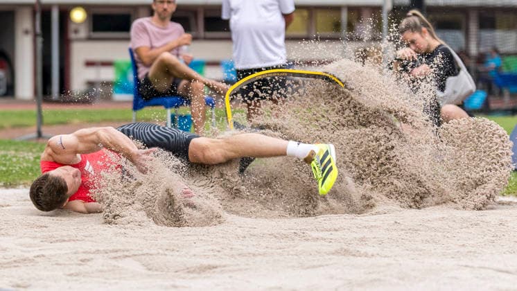 LEVERKUSEN, GERMANY - JULY 18, 2026 : Markus Rehm (GER TSV Bayer o4 Leverkusen) competing in the long jump during the Para Heimspiel 7.0 at Fritz Jacobi Sports Complex on July 18, 2026 in Leverkusen, Germany. Northrhine-Westphalia Germany Copyright: xAxelxKohringx