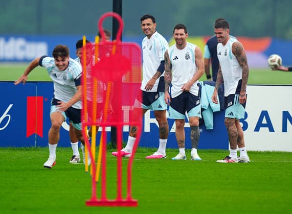 Argentina s training session ahead of 2026 World Cup Final MORRISTOWN, UNITED STATES - JULY 18: Argentina s Lionel Messi (2nd R) takes part in a training session ahead of the FIFA World Cup, WM, Weltmeisterschaft, Fussball 2026 final against Spain in Morristown, New Jersey, United States, on July 18, 2026. Evrim Aydin Anadolu Morristown United States. Editorial use only. Please get in touch for any other usage.  Copyright: x2026xAnadoluxEvrimxAydinx