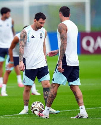 Argentina s training session ahead of 2026 World Cup Final MORRISTOWN, UNITED STATES - JULY 18: Argentina s Lionel Messi (L) takes part in a training session ahead of the FIFA World Cup, WM, Weltmeisterschaft, Fussball 2026 final against Spain in Morristown, New Jersey, United States, on July 18, 2026. Evrim Aydin Anadolu Morristown United States. Editorial use only. Please get in touch for any other usage.  Copyright: x2026xAnadoluxEvrimxAydinx