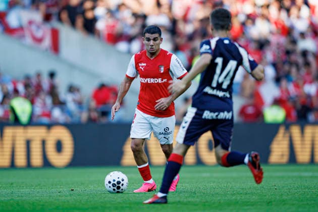 Victor Gomez seen during International Friendly, Länderspiel, Nationalmannschaft game between teams of SC Braga and Celta de Vigo (Luis Santos Ball Raw Images) Braga Estadio Municipal de Braga Portugal Copyright: xLuisxSantosx luissantos_braga_celta_2627_2-80