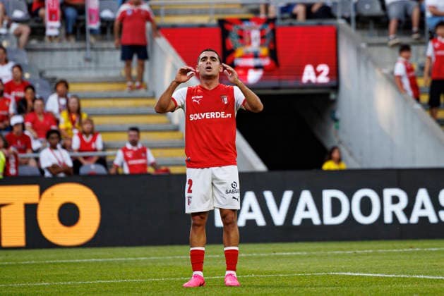 Victor Gomez seen during International Friendly, Länderspiel, Nationalmannschaft game between teams of SC Braga and Celta de Vigo (Luis Santos Ball Raw Images) Braga Estadio Municipal de Braga Portugal Copyright: xLuisxSantosx luissantos_braga_celta_2627_3-11
