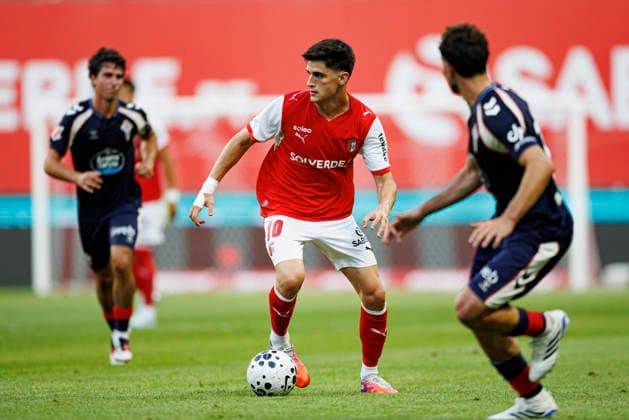 Pau Victor seen during International Friendly, Länderspiel, Nationalmannschaft game between teams of SC Braga and Celta de Vigo (Luis Santos Ball Raw Images) Braga Estadio Municipal de Braga Portugal Copyright: xLuisxSantosx luissantos_braga_celta_2627_3-22