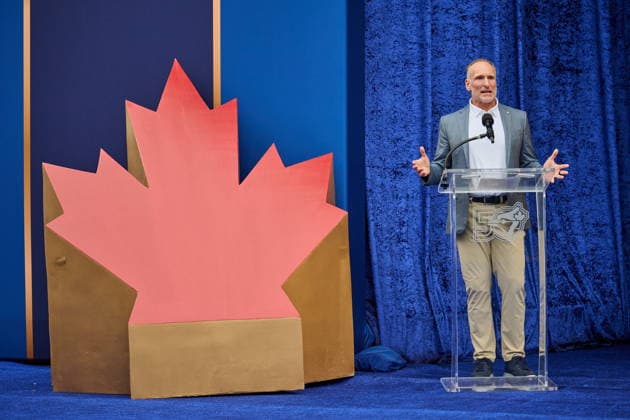 July 18, 2026, Toronto, On, Canada: Toronto Blue Jays President Mark Shapiro speaks before the unveiling of a statue commemorating the Toronto Blue Jays 1992 and 1993 World Series wins ahead of MLB, Baseball Herren, USA baseball action against the Chicago White Sox in Toronto, Saturday, July 18, 2026. Canada News - July 18, 2026  - ZUMAc35_ 20260718_zaf_c35_019 Copyright: xSammyxKoganx