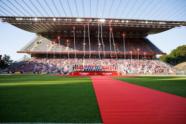 Players and Staff of Braga seen during International Friendly, Länderspiel, Nationalmannschaft game between teams of SC Braga and Celta de Vigo (Luis Santos Ball Raw Images) Braga Estadio Municipal de Braga Portugal Copyright: xLuisxSantosx luissantos_braga_celta_2627_3-9
