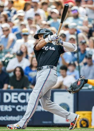 Miami Marlins right fielder Javier Sanoja hits a double in the second inning of the MLB, Baseball Herren, USA game between the Miami Marlins and the Milwaukee Brewers at American Family Field in Milwaukee, Wisconsin on Saturday, July 18, 2026.  MIL20260718805 TANNENxMAURY
