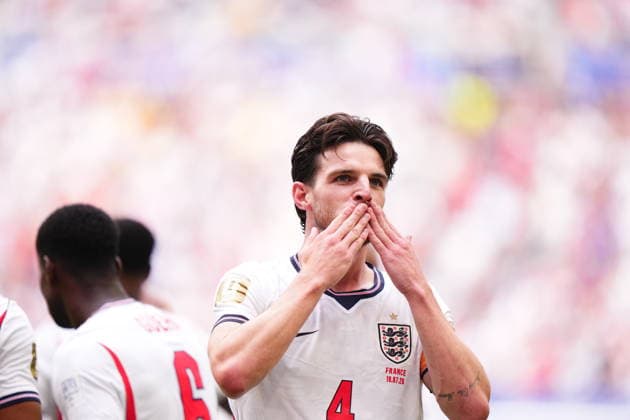 France v England - 2026 FIFA World Cup, WM, Weltmeisterschaft, Fussball - Bronze Final MIAMI GARDENS, FLORIDA - JULY 18: Declan Rice of England celebrates after scoring his team s first goal during the 2026 FIFA World Cup bronze-final match between France and England at Miami Stadium in Miami Gardens, Florida, United States, on July 18, 2026. Jose Hernandez Anadolu Florida United States. Editorial use only. Please get in touch for any other usage.  Copyright: x2026xAnadoluxJosexHernandezx